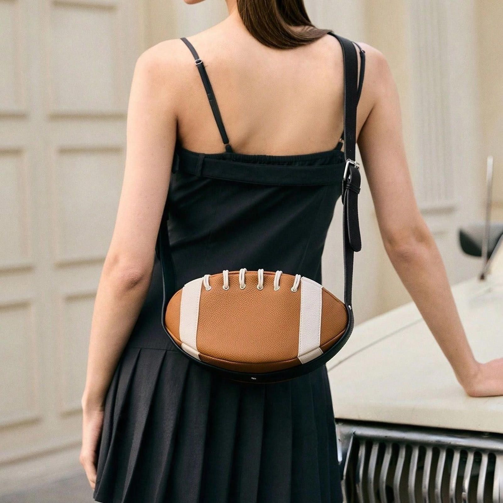 Vintage Half-Round Rugby Bag – Strap Detail, Shoulder Fit Size ONE SIZE - 5 Thumbnail