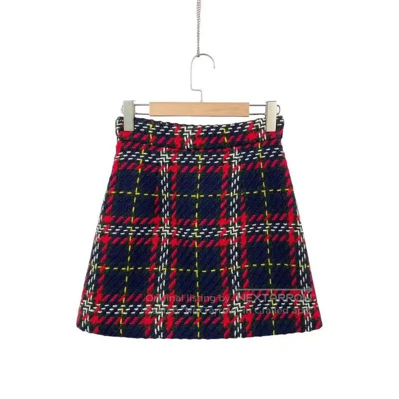 Miu Miu Miu Miu Red Wool Mini Skirt . Size 30" / US 8 / IT 44 - 2 Thumbnail