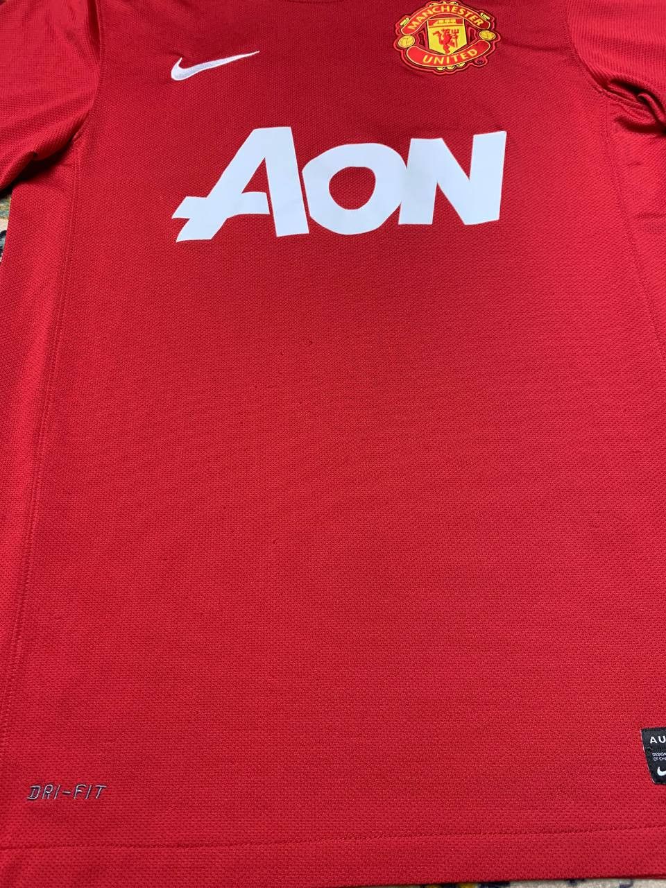 Nike MANCHESTER UNITED 2011 2012 HOME FOOTBALL SHIRT JERSEY NIKE Size US S / EU 44-46 / 1 - 2 Thumbnail