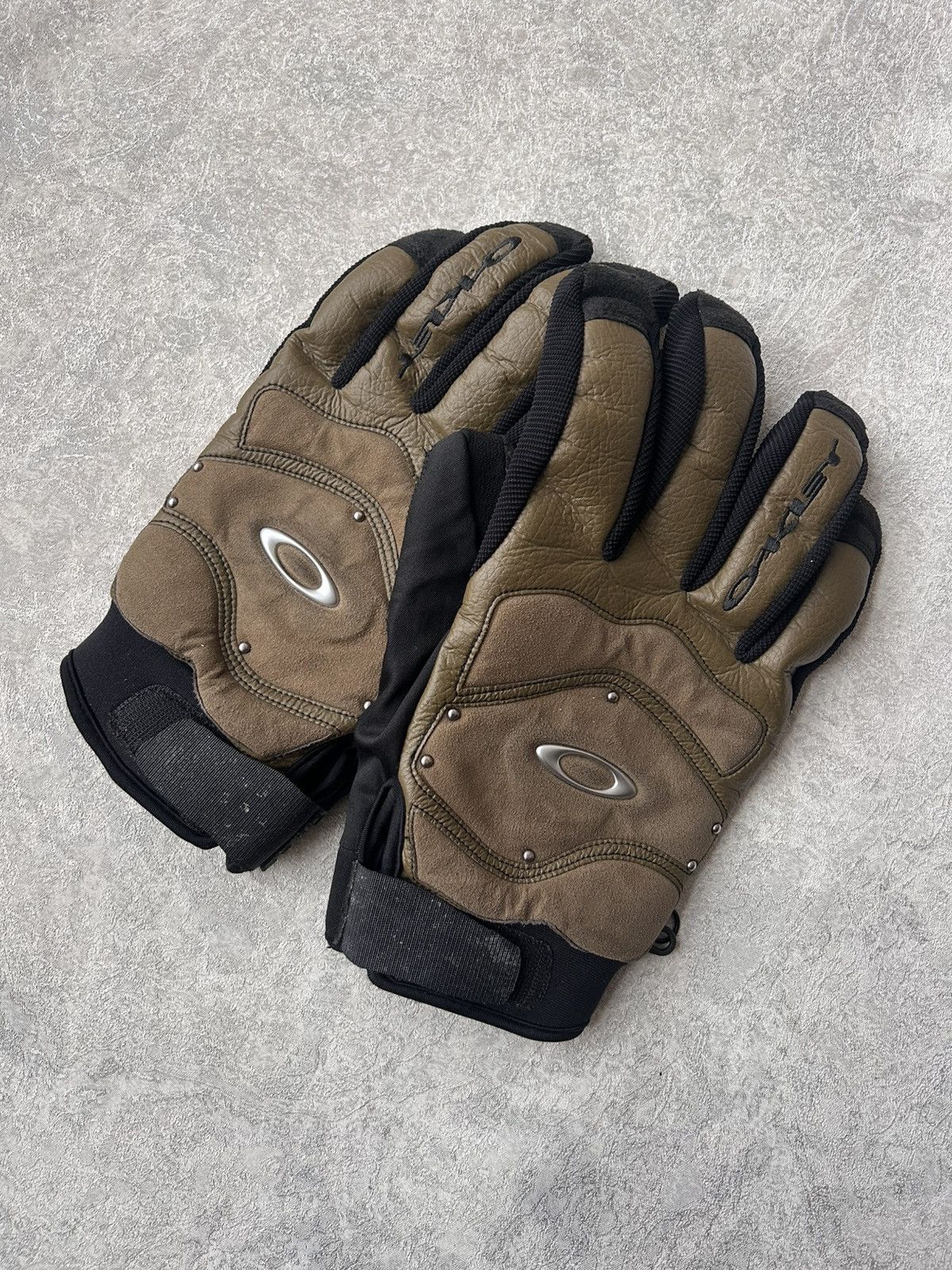 Vintage Vintage Oakley Factory Pilot Tactical Leather Gloves Size ONE SIZE - 4 Thumbnail