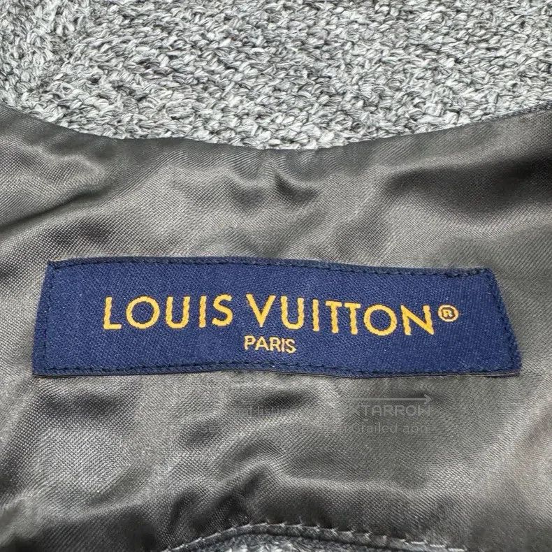Louis Vuitton Louis Vuitton Beaded letter vest Size US M / EU 48-50 / 2 - 3 Thumbnail