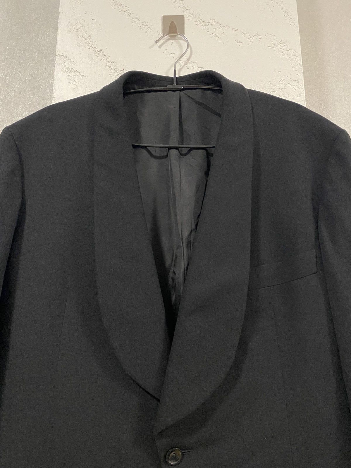Vintage Regent Feinste Handarbeit Black Tuxedo with Shawl Lapel Suit Size 52R - 3 Thumbnail