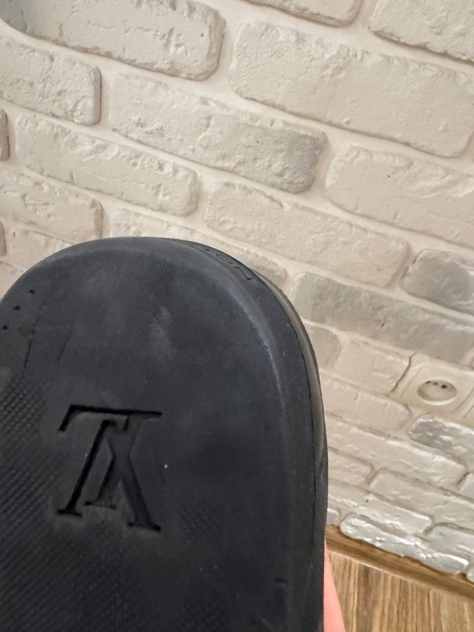 Louis Vuitton Louis Vuitton Match Up Black Monogram Canvas Sneakers Size Size US 6.5 / EU 39-40 - 22 Thumbnail