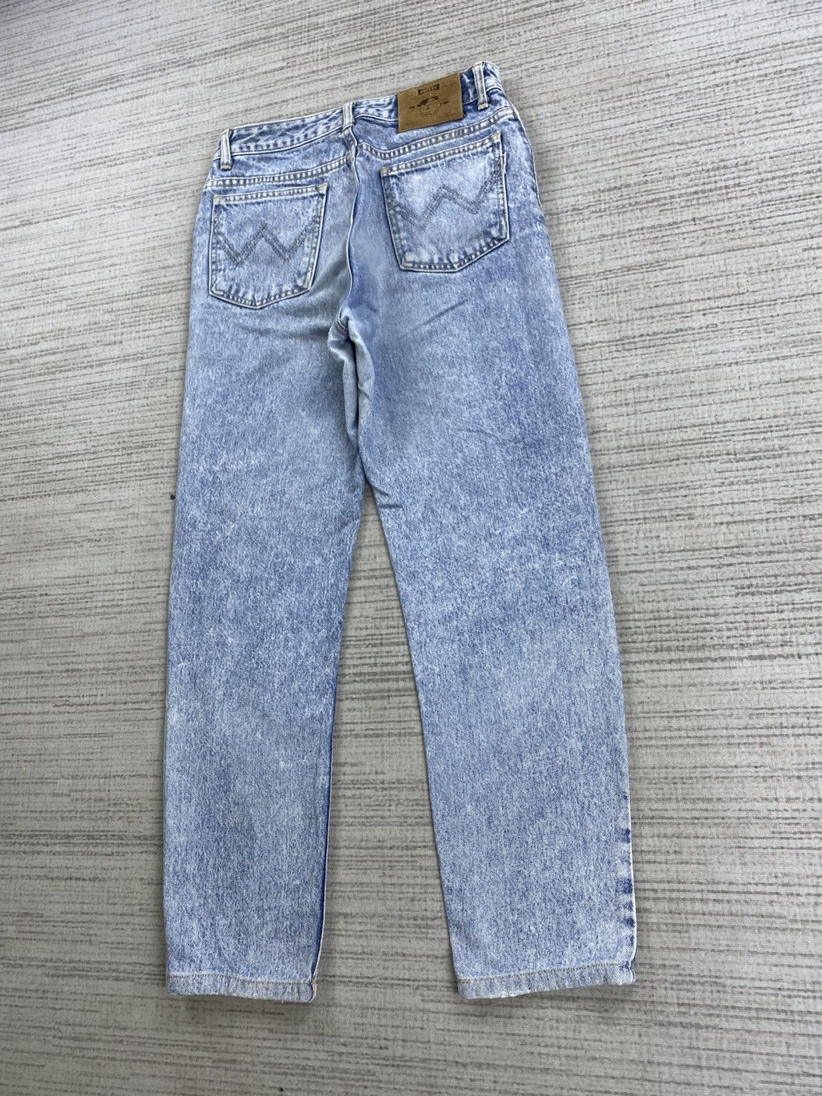 Edwin × Japanese Brand × Vintage Vintage 90s Edwin Japan Wash Blue Denim Jeans Size US 27 - 6 Thumbnail