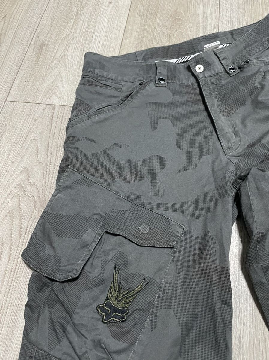Fox Racing Crazy Baggy Fox MTB Camo Cargo Shorts Y2K Motocross Size US 30 / EU 46 - 7 Thumbnail