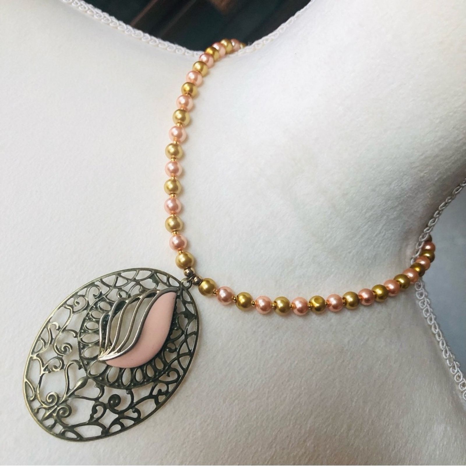 Handmade Handcrafted repurpose blush enamel filigree Pearl necklace Size ONE SIZE - 1 Thumbnail