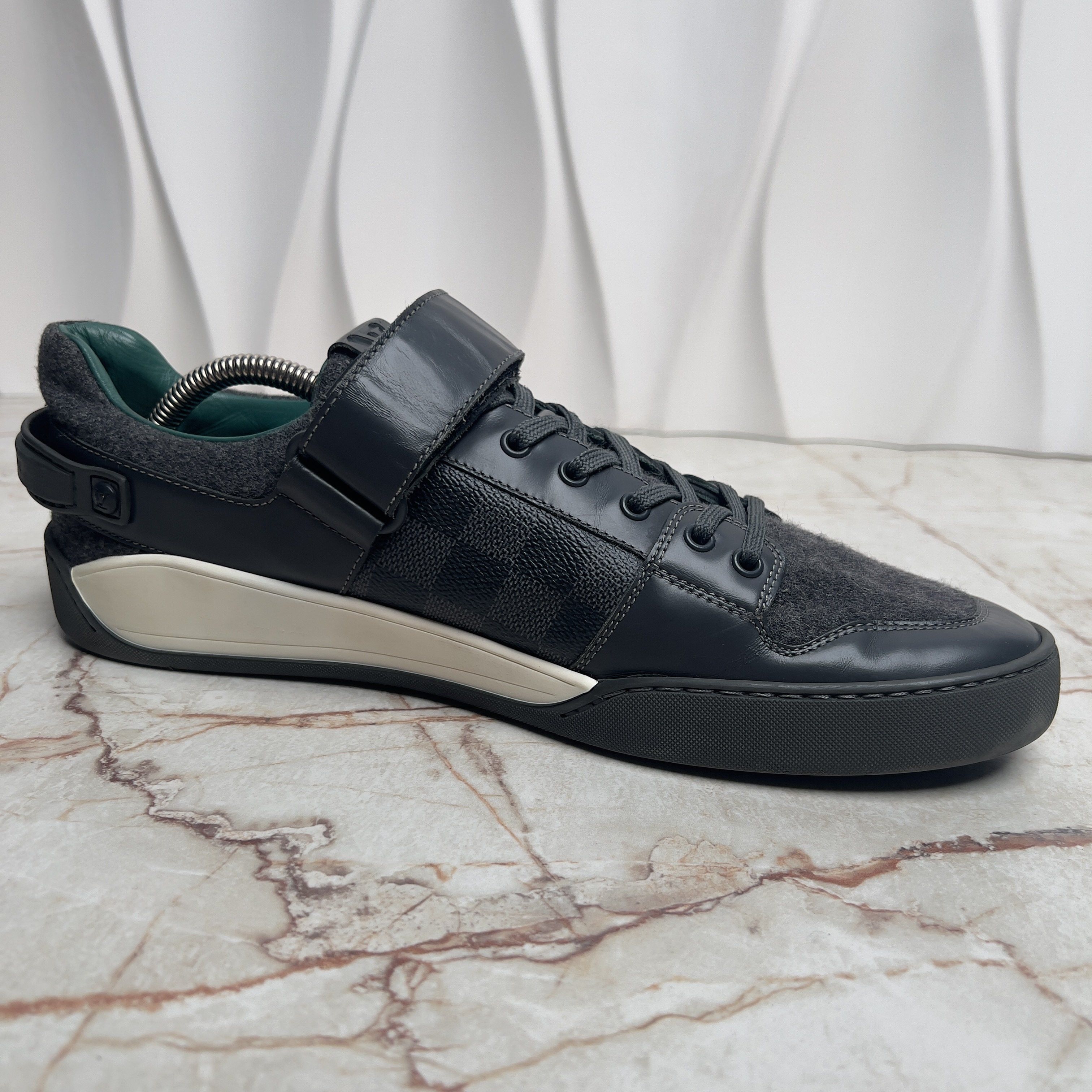 Louis Vuitton Elliptic Sneakers Graphite Damier Leather Size US 9.5 / EU 42-43 - 5 Thumbnail