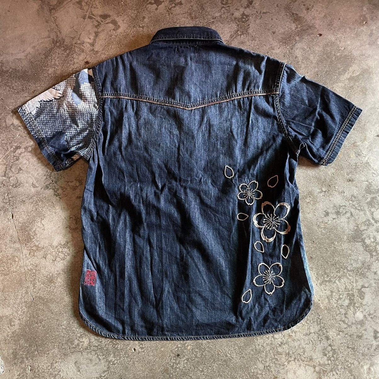 Other Beautiful Karakuri Japanese Designer Motive Denim Button Ups Size US M / EU 48-50 / 2 - 6 Thumbnail