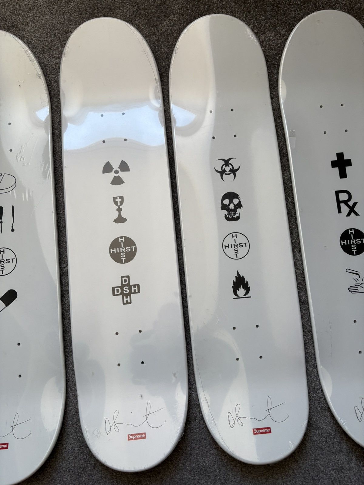 Damien Hirst × Supreme Supreme x Damien Hirst 2009 Spots Skateboard Deck Full Set Size ONE SIZE - 17 Thumbnail