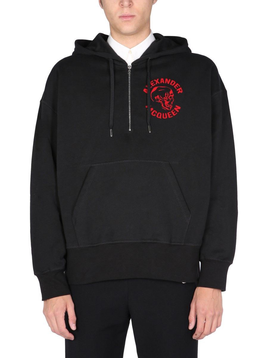 Alexander McQueen o1y1024 Hooded Sweatshirt In Black Size US S / EU 44-46 / 1 - 1 Thumbnail