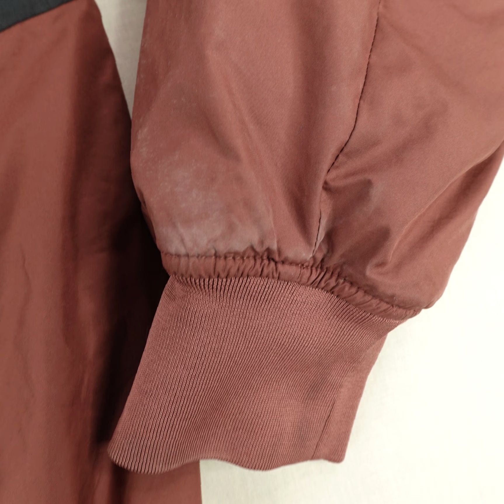 Nike Nike Jacket Mens XL Red Burgundy Colorblock Synthetic Fill Bomber Puffer Coat Size US XL / EU 56 / 4 - 4 Thumbnail