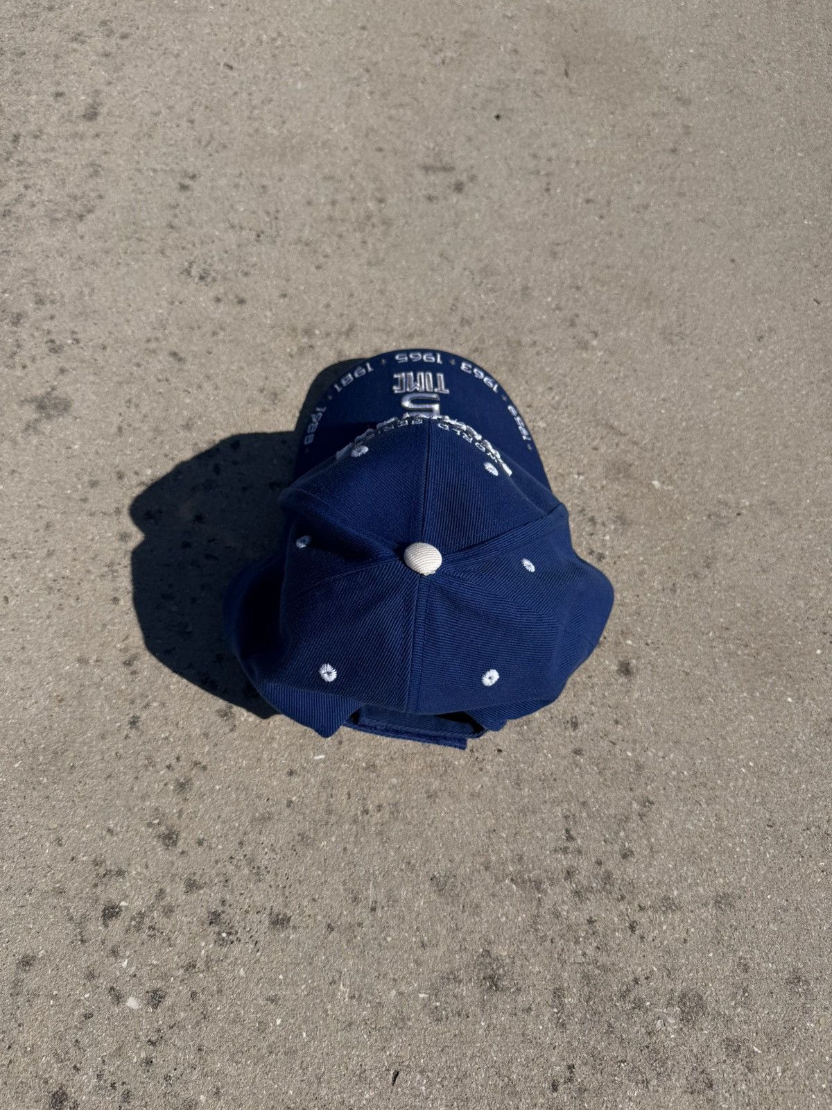 Vintage World Series LA Dodger Cap Size ONE SIZE - 3 Thumbnail