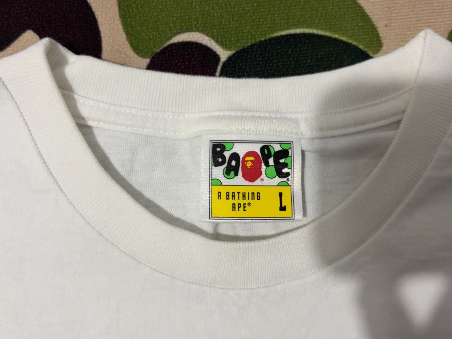 Bape Bape Koi Fish Collaboration T-Shirt Size US L / EU 52-54 / 3 - 3 Thumbnail