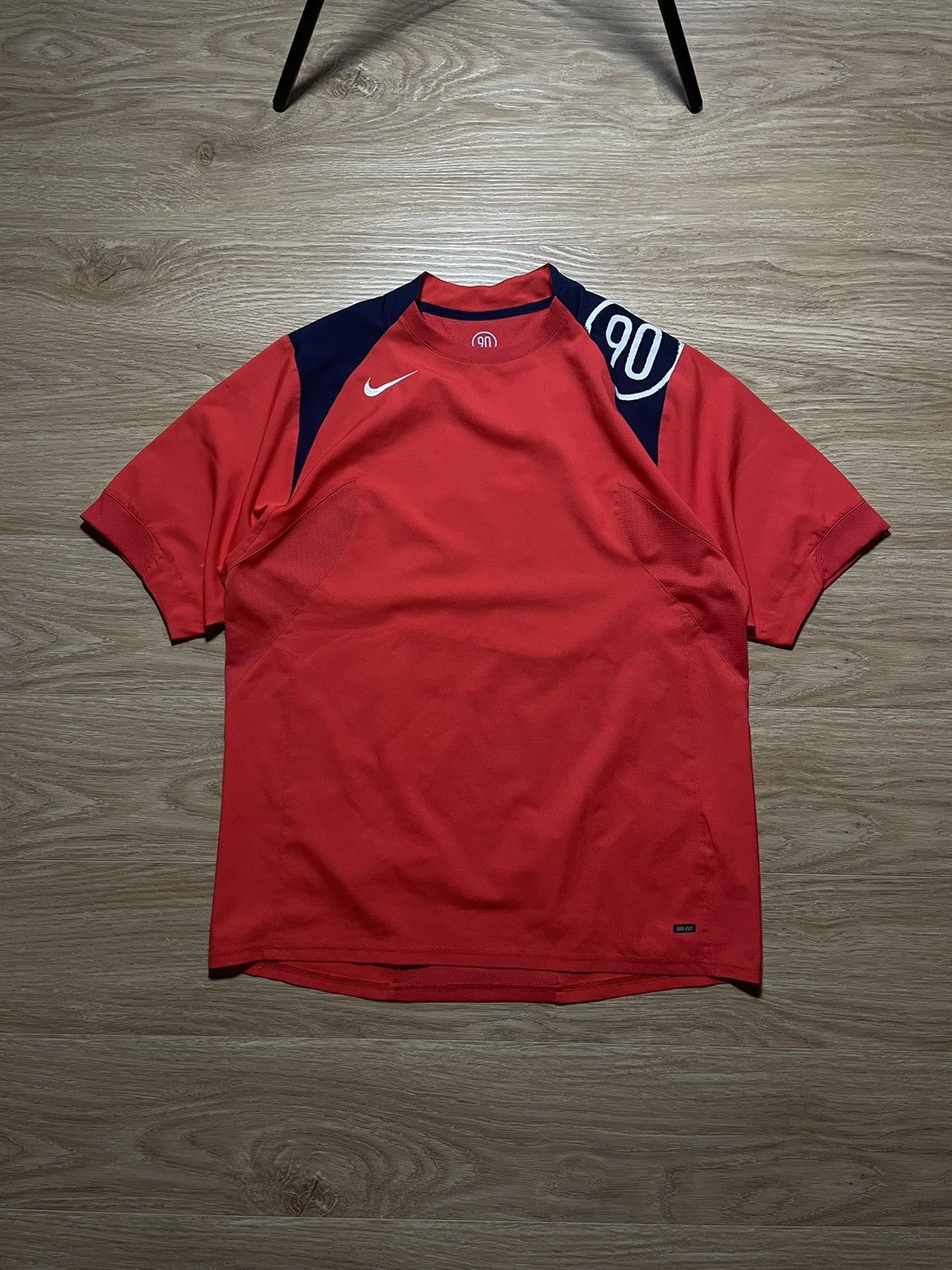 Vintage Vintage Nike Total 90 t shirt jersey style Size US L / EU 52-54 / 3 - 1 Thumbnail