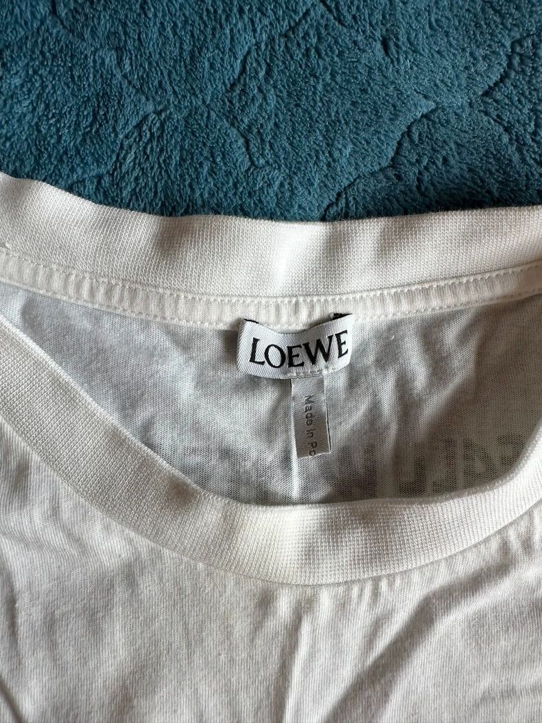 Loewe LOEWE Printed short sleeves, tight-fitting women's style Size S / US 4 / IT 40 - 2 Thumbnail