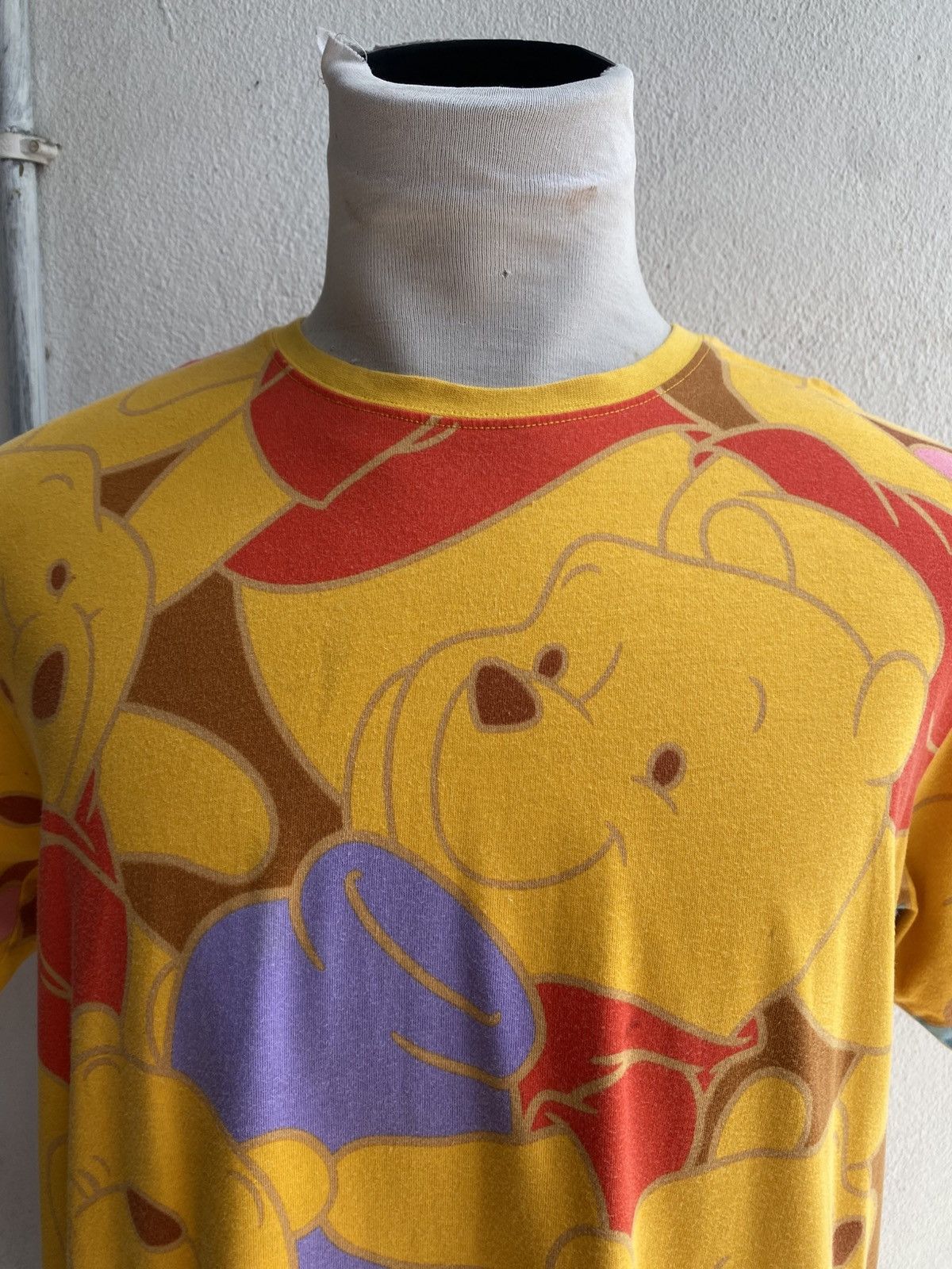 Disney Vintage Winnie The Pooh Tshirt Size US M / EU 48-50 / 2 - 4 Thumbnail