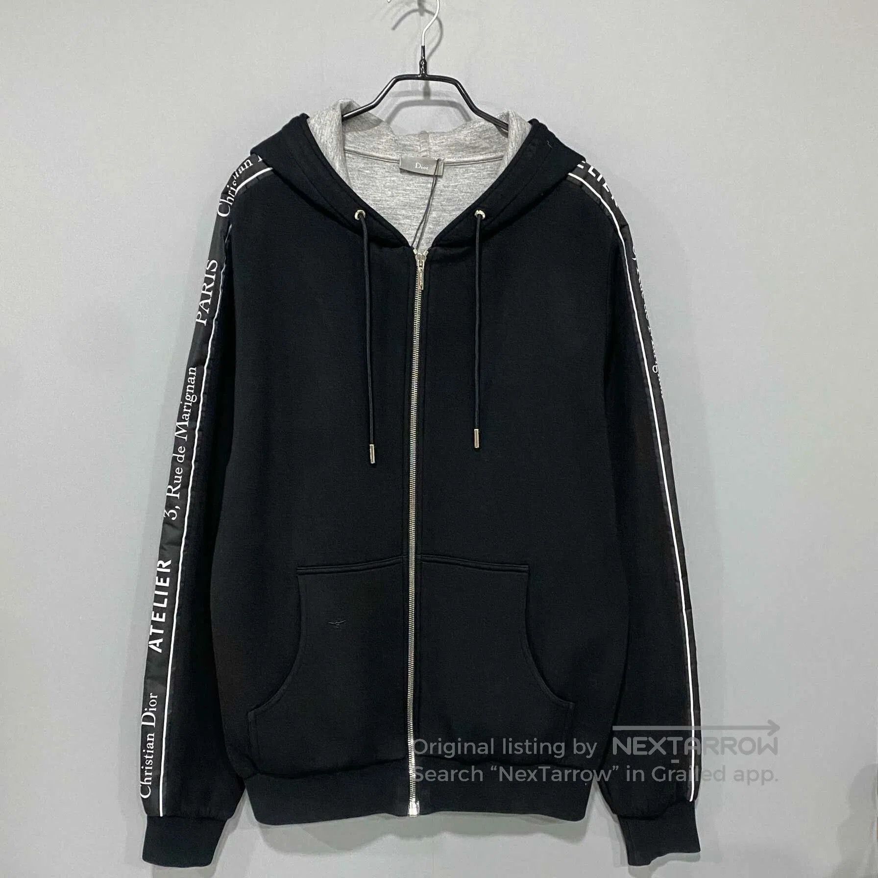 Dior Cuff Slogan Logo Zip Hoodie Dior. Size US L / EU 52-54 / 3 - 1 Thumbnail