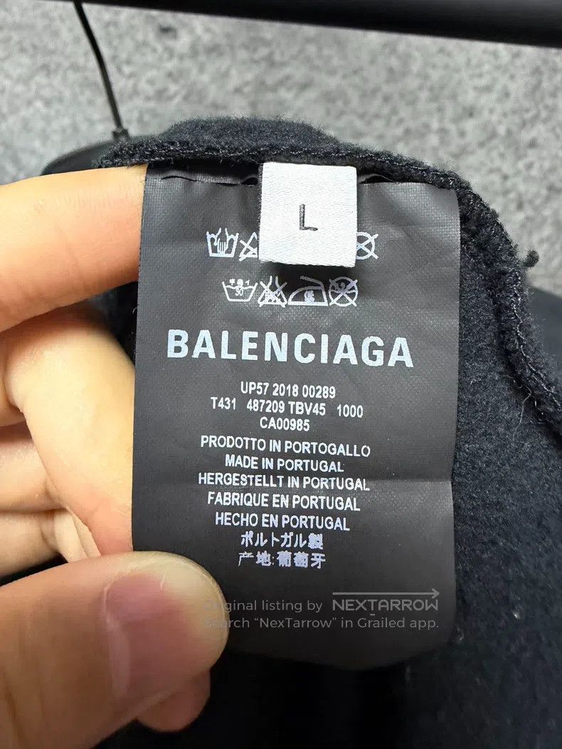 Balenciaga Balenciaga Hoodie L Size Black Size US L / EU 52-54 / 3 - 4 Thumbnail