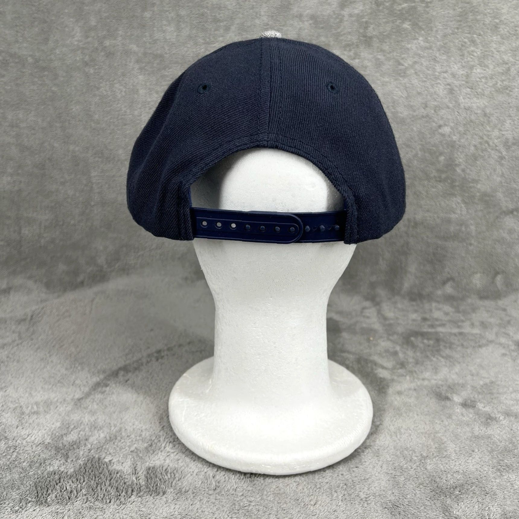 Vintage Bud Light H3 Headwear Snapback Hat Navy Cap Gray Brim Men Adjustable Logo Cap Navy Grey Wave Bud Light Shirt Size ONE SIZE - 4 Thumbnail