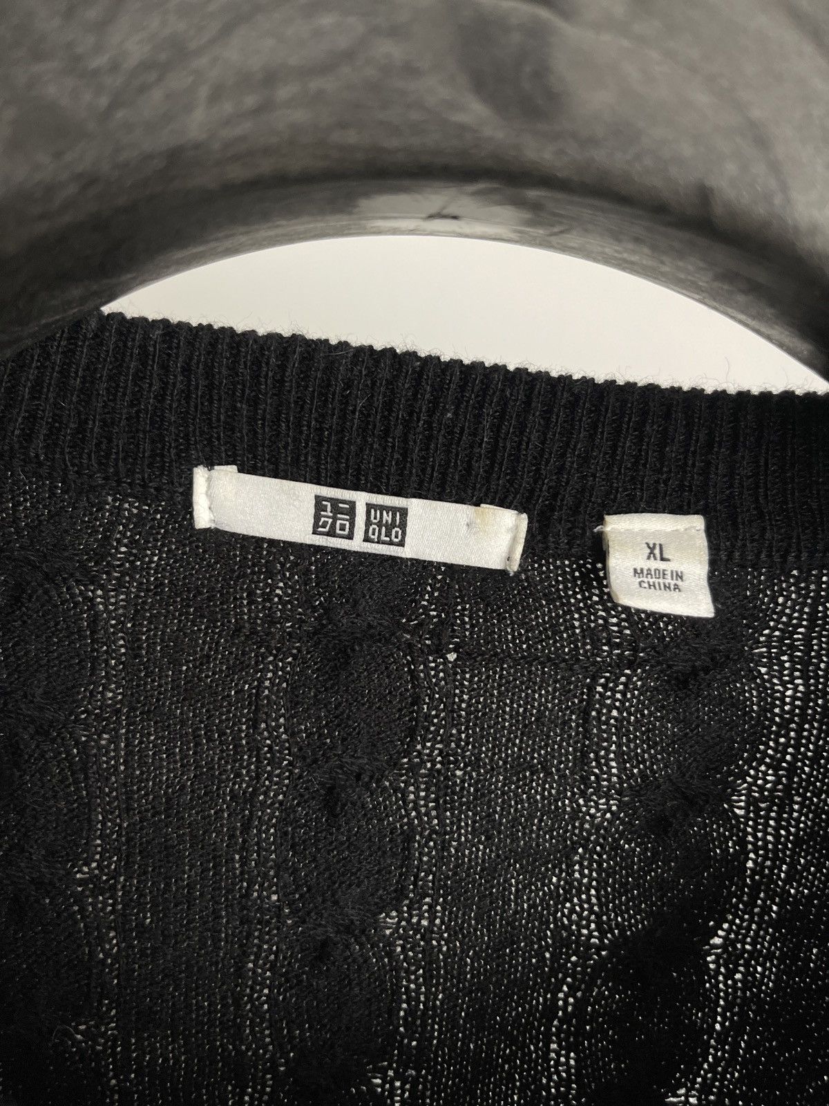 Uniqlo Uniqlo Cable Knit Cashmere Blend Sweater - Black XL Size US XL / EU 56 / 4 - 3 Thumbnail