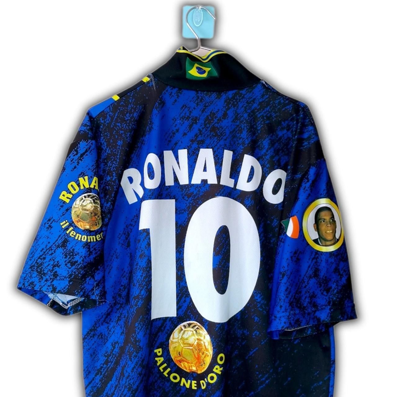 Other Inter Milan Italy 1997 1998 1999 Fan Shirt Jersey Size US L / EU 52-54 / 3 - 4 Thumbnail