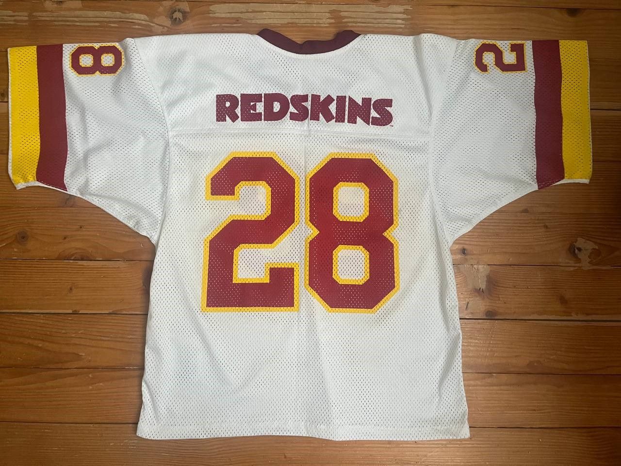 NFL Sports uniform from the 90s Size US XXL / EU 58 / 5 - 2 Thumbnail