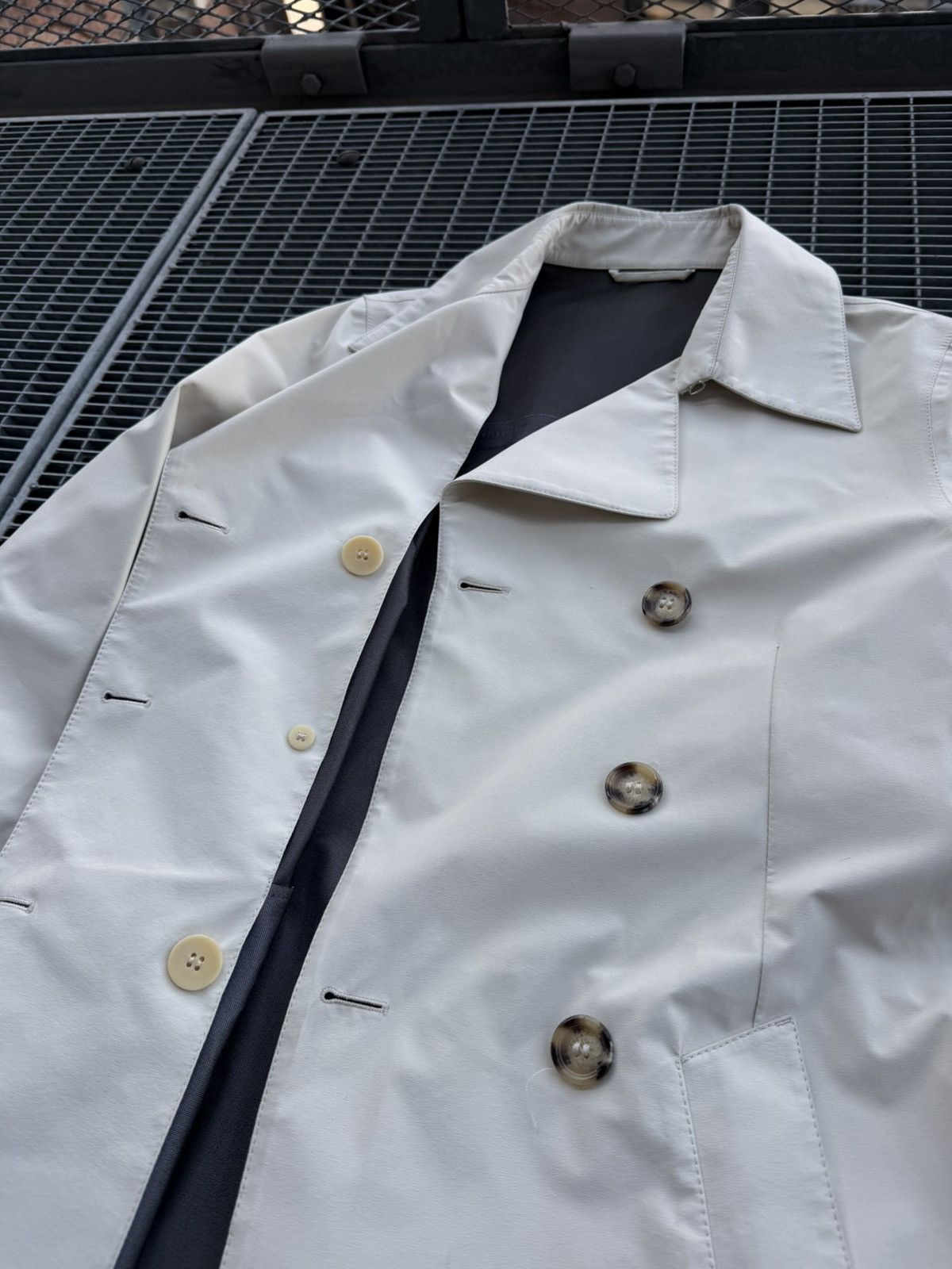 Prada Prada Double Breasted Wind Stopper Waterproof Coat Size L / US 10 / IT 46 - 10 Thumbnail