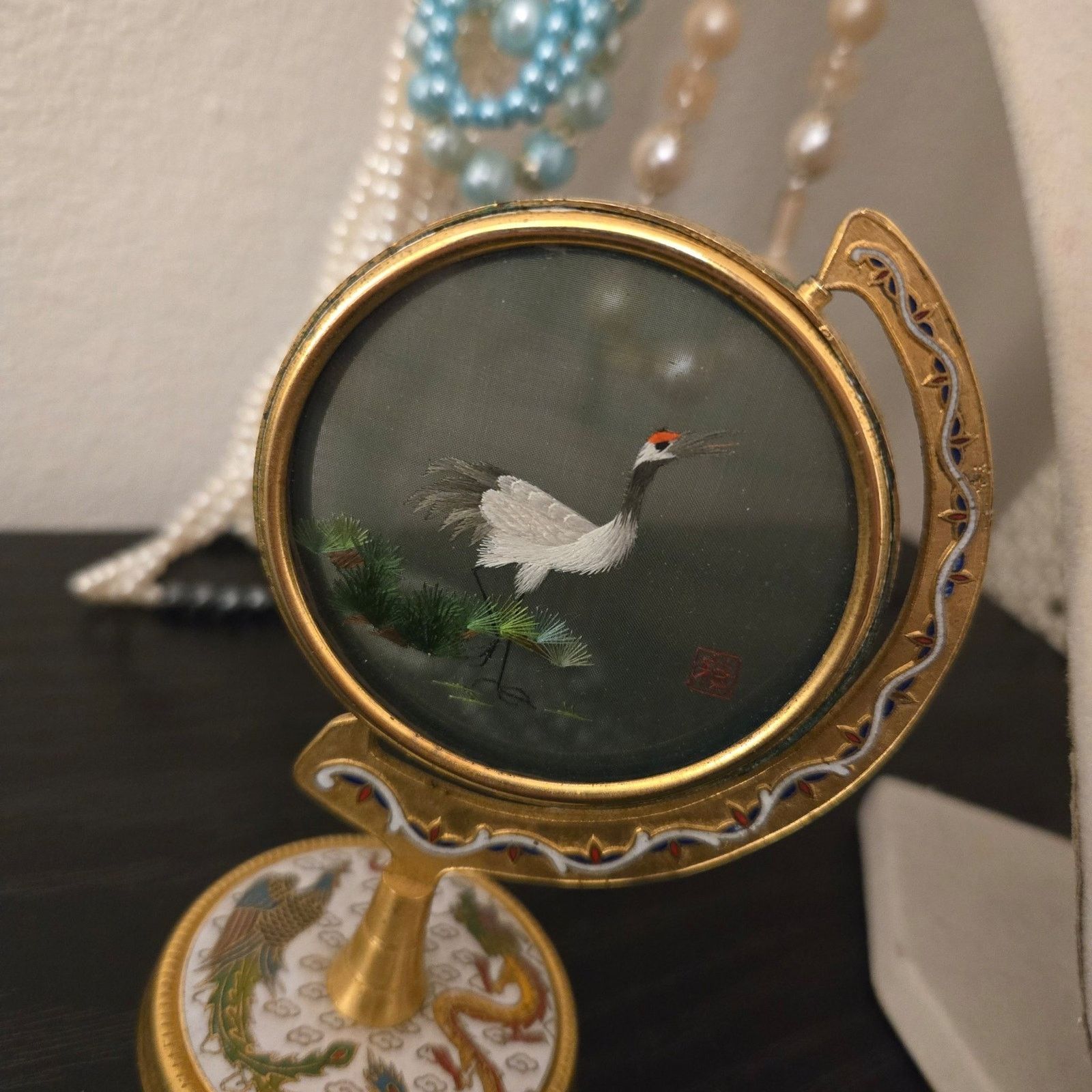 Pieces Uniques Vintage Asian Cranes Silk Embroidery Under Glass Size 28 - 11 Thumbnail