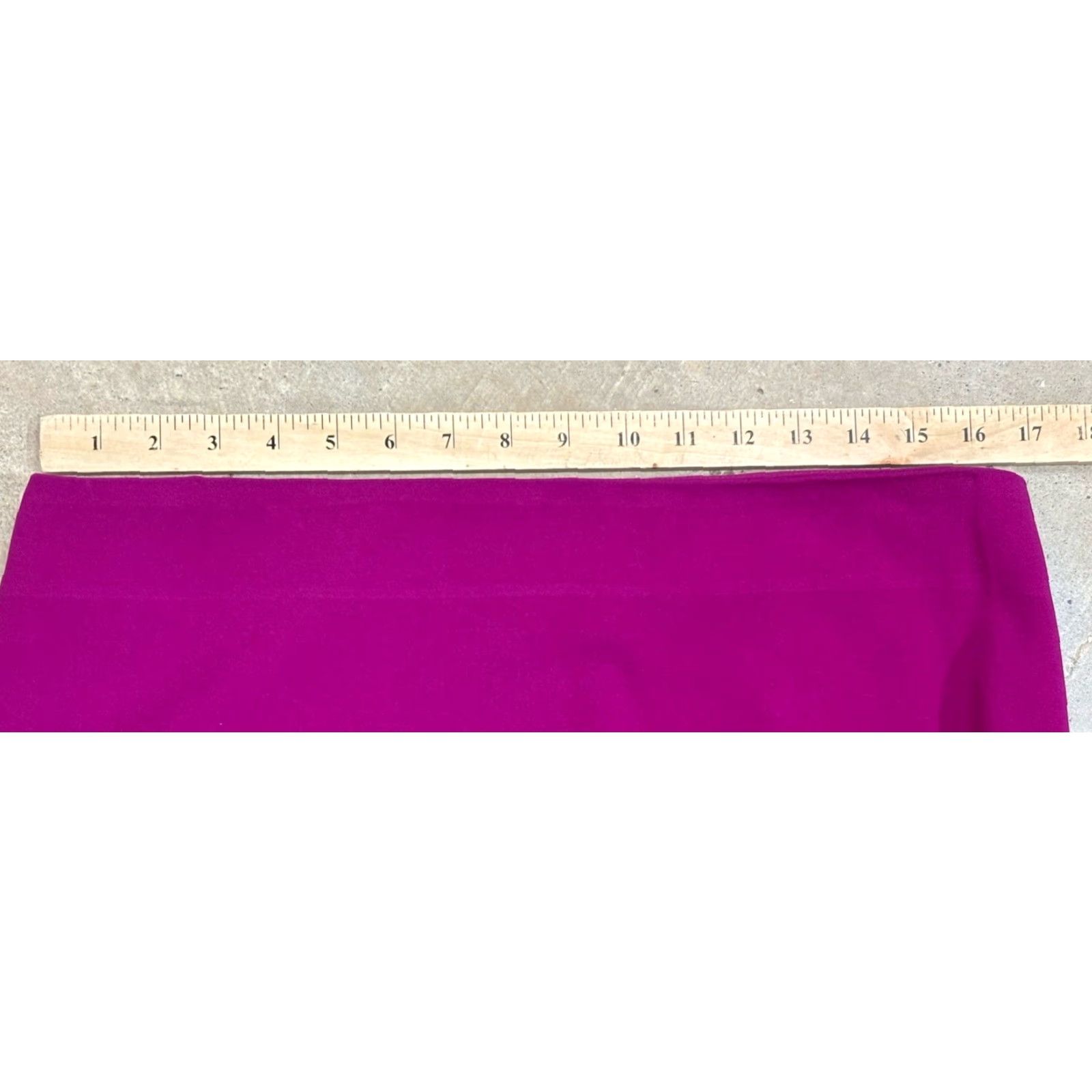 Diane von Furstenberg Diane von Furstenberg Midi Skirt Women’s 14 Pink Double Slits Classic Career Skirt Women Pink Slit Solid Zip 14 Womens Career City Vintage No Size 36" / US 14 / IT 50 - 6 Thumbnail
