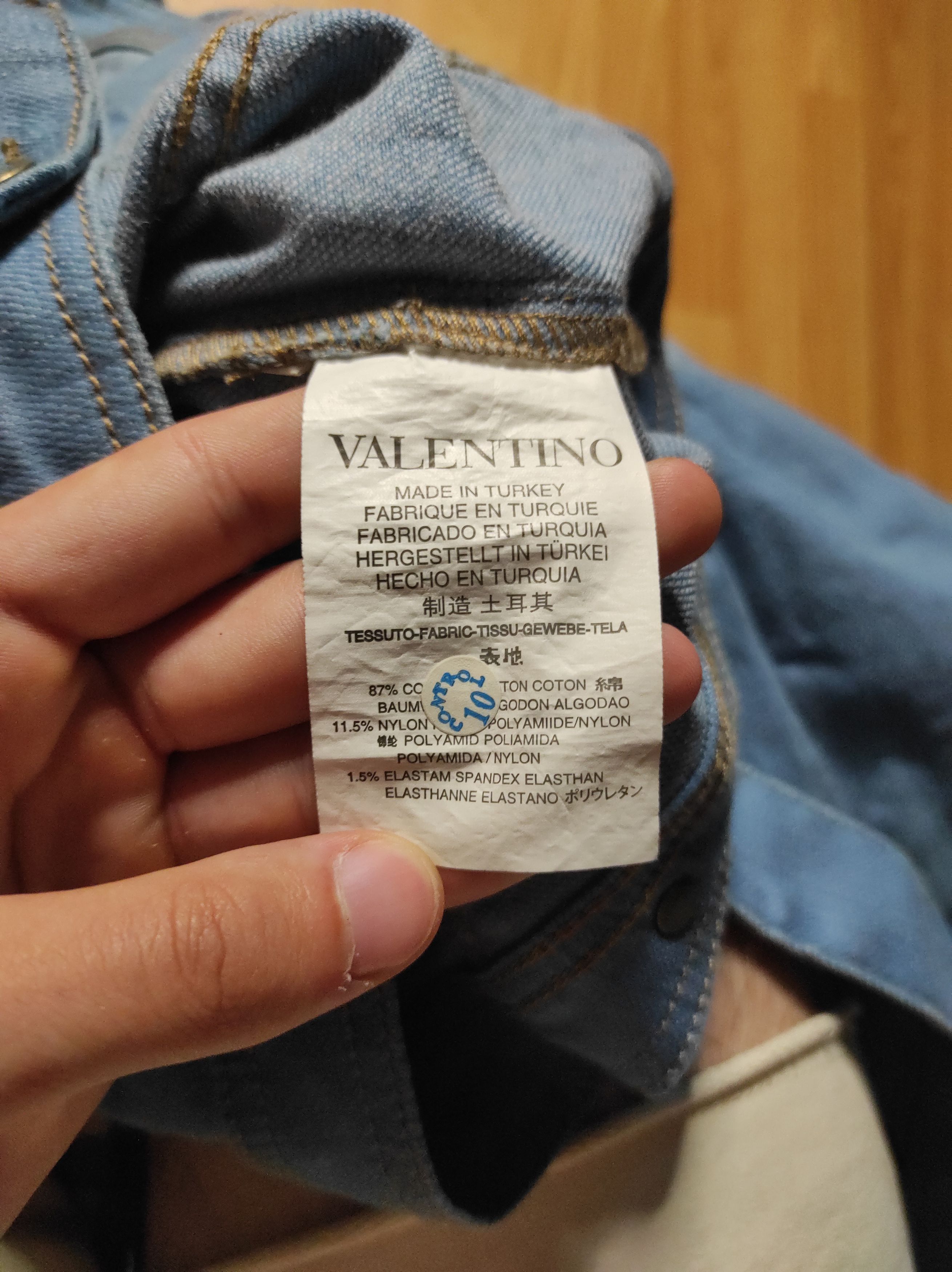 Valentino **NEW! Valentino Denim Jeans Jacket** Size S / US 4 / IT 40 - 5 Thumbnail