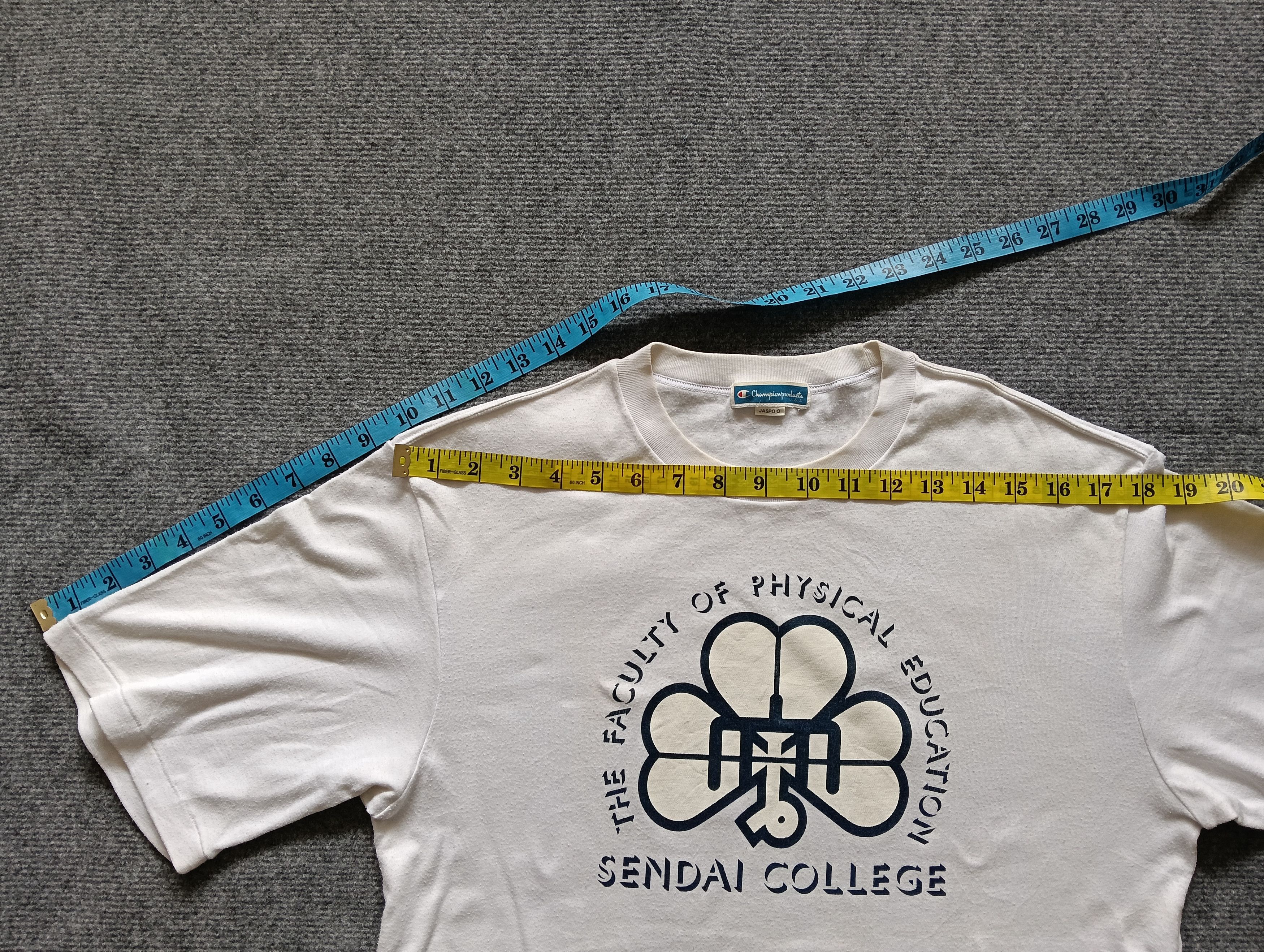 Champion VINTAGE CHAMPION SENDAI COLLEGE Size US M / EU 48-50 / 2 - 4 Thumbnail