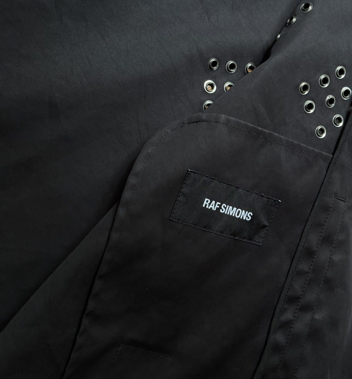Raf Simons Raf Simons 16ss eyelet long coat Size US M / EU 48-50 / 2 - 2 Thumbnail
