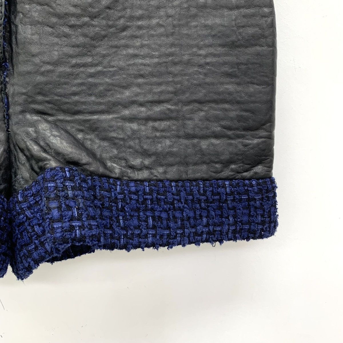 Chanel Chanel Lambskin Spliced Woven Tweed Casual Shorts K26WX Size 24" / US 00 / IT 34 - 4 Thumbnail