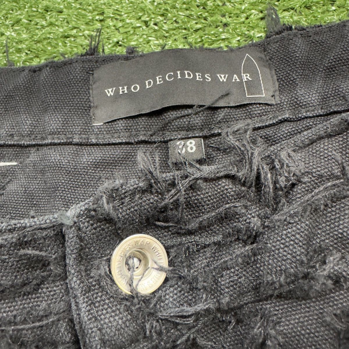 Who Decides War Who Decides War Ev Bravado Husk Cargo Wide Leg Pants 38X36 Size US 38 / EU 54 - 3 Thumbnail