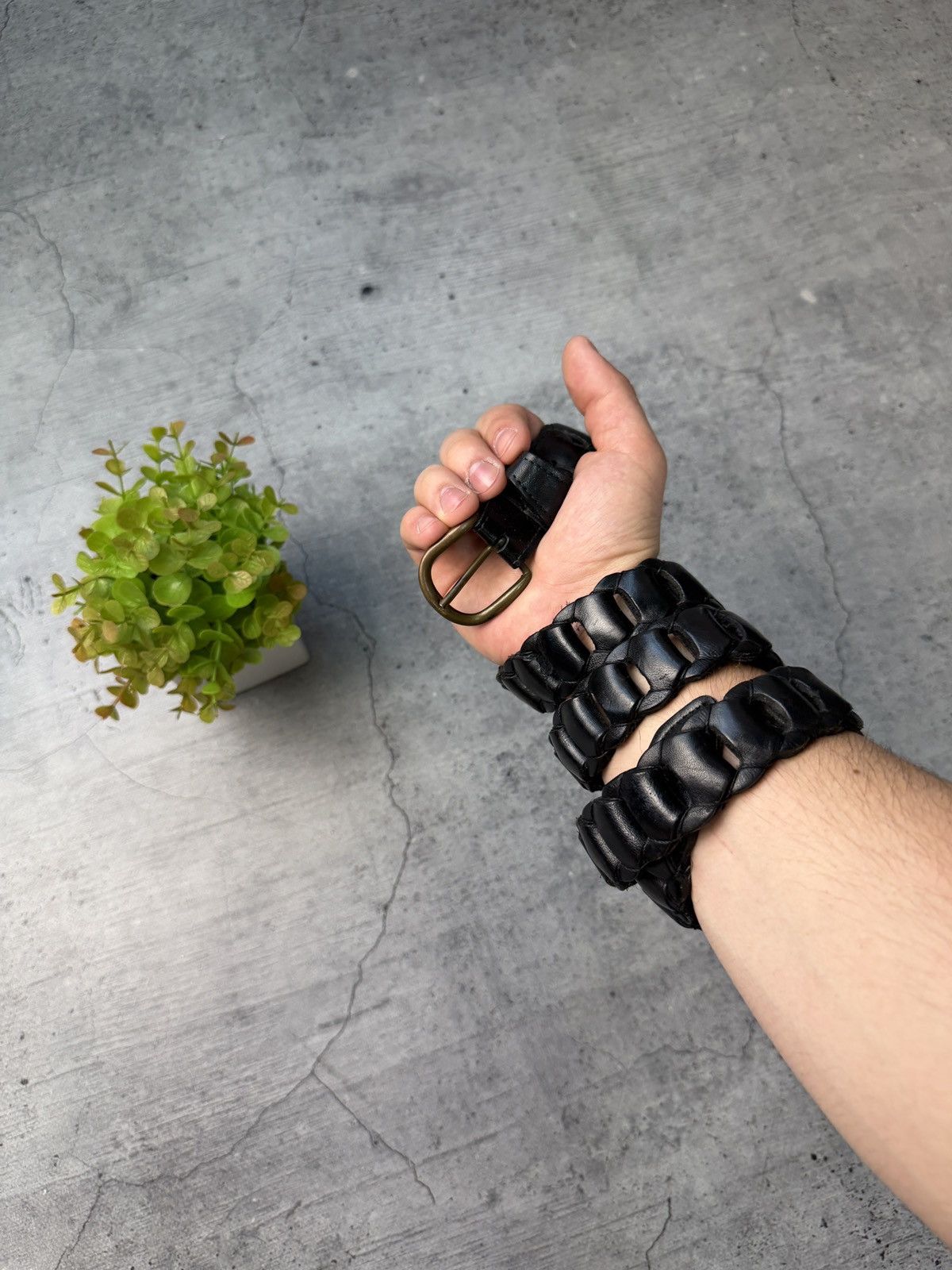 If Six Was Nine *Avant-Garde Real Faded Leather Y2K Belt Size ONE SIZE - 4 Thumbnail