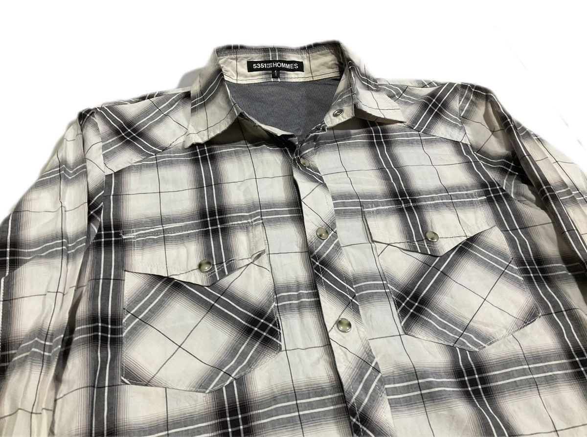 5351 POUR LES HOMMES × If Six Was Nine × Le Grande Bleu (L.G.B.) 🔥Sick Y2K 5351 Pour Les Hommes Rivet Snap Button Shirt Size US M / EU 48-50 / 2 - 2 Thumbnail