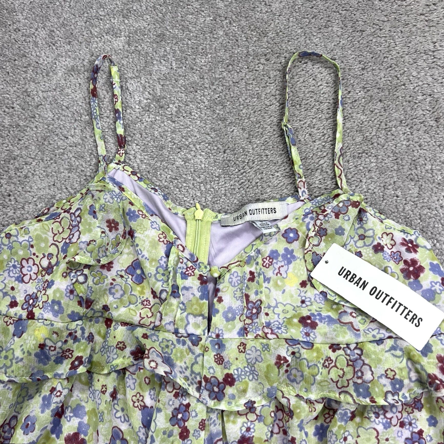 Urban Outfitters Urban Outfitters Romper Women Large Green Purple Floral Lined Short Festival NWT Zip Back Bohemian Spring Summer Size 36" / US 14 / IT 50 - 3 Thumbnail
