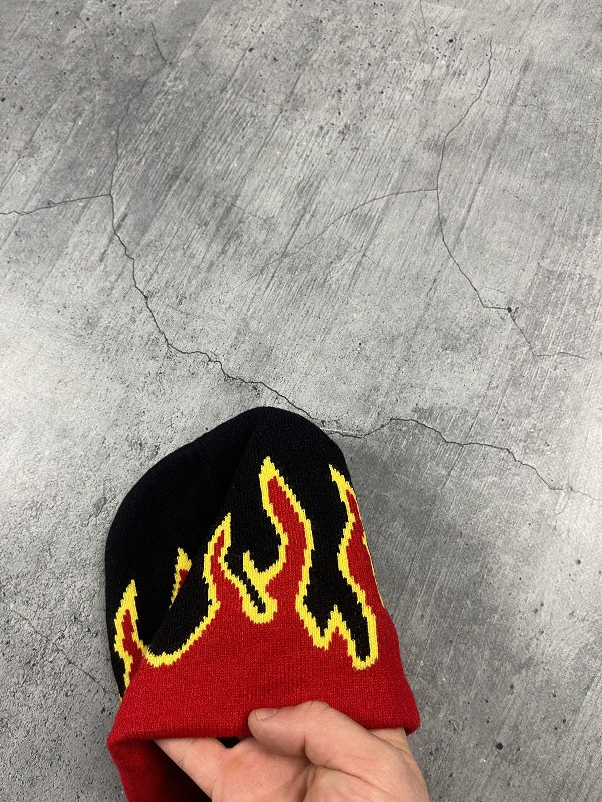Japanese Brand × Vintage Y2K Fire Flames Beanie Hat Size ONE SIZE - 3 Thumbnail