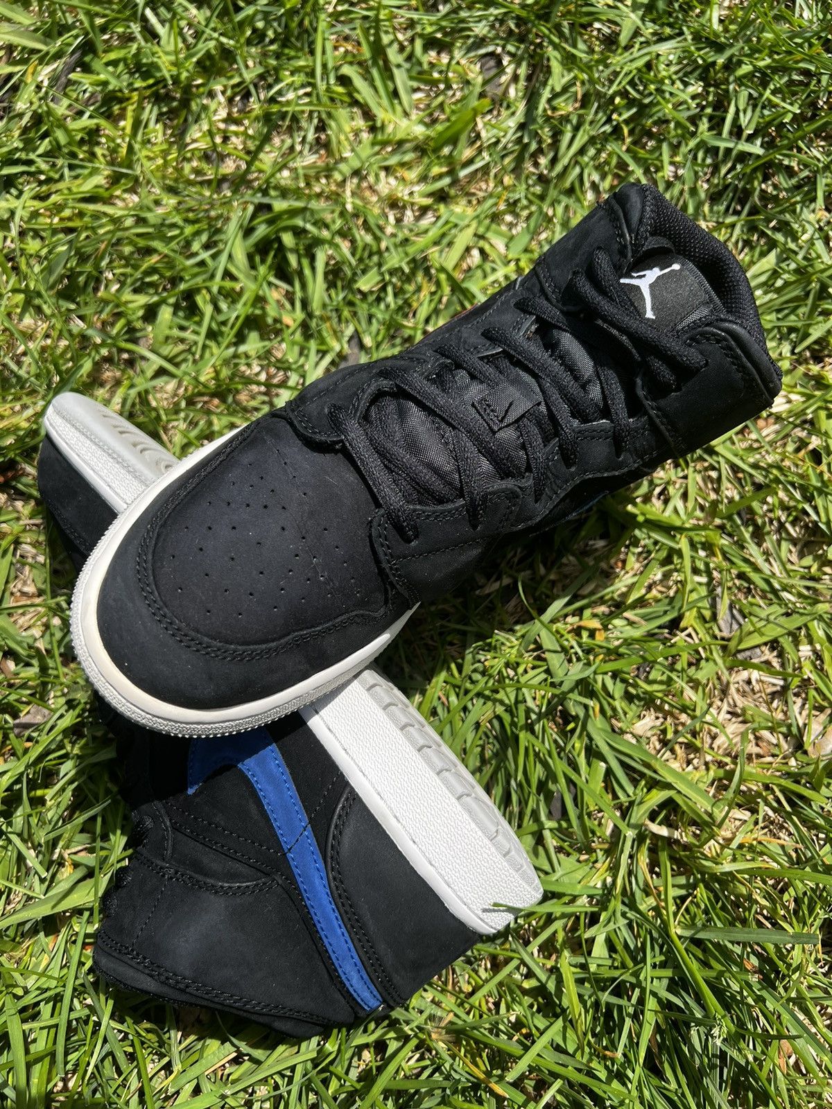 Jordan Brand CLEAN Air Jordan 1 Mid Retro size 6.5 Multi Swoosh shoes Size US 6.5 / EU 39-40 - 4 Thumbnail