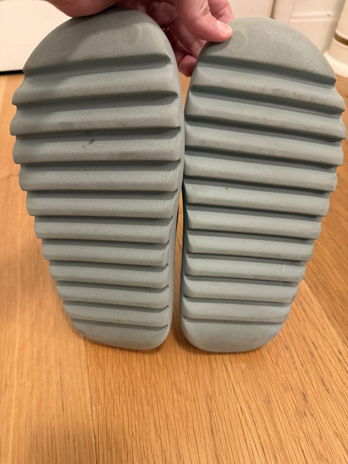 Adidas × Kanye West YEEZY SLIDE SALT Size US 8 / EU 41 - 8 Thumbnail