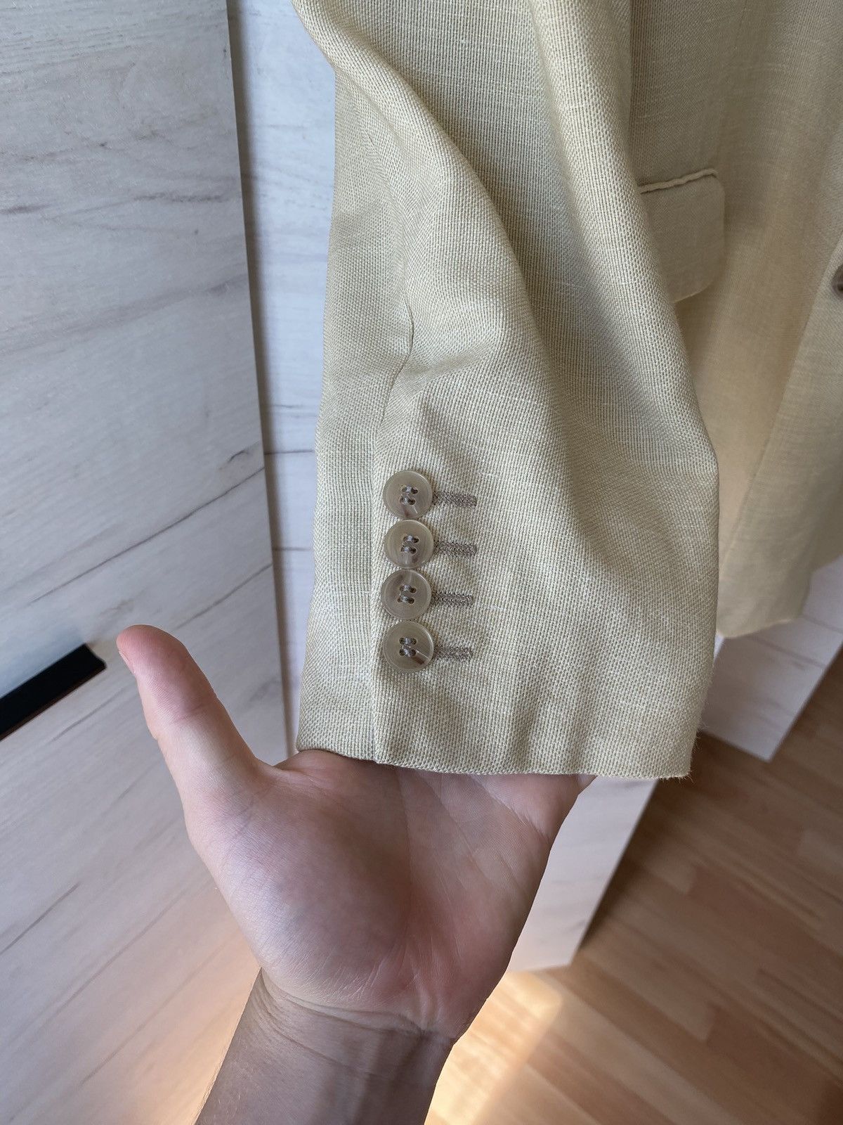 Yves Saint Laurent Vintage Yves Saint Laurent Pour Homme Beige Blazer – Luxury Size 44L - 4 Thumbnail
