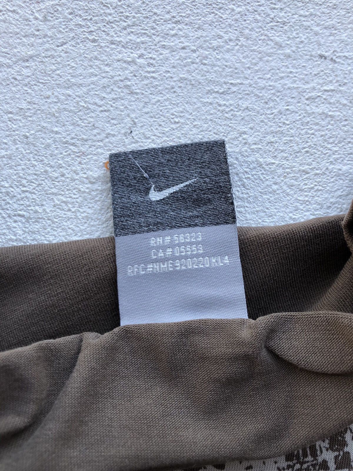 Nike ACG NIKE ACG RETRO VINTAGE T SHIRT SWOOSH LOGO Y2K GORPCORE Size US M / EU 48-50 / 2 - 8 Thumbnail