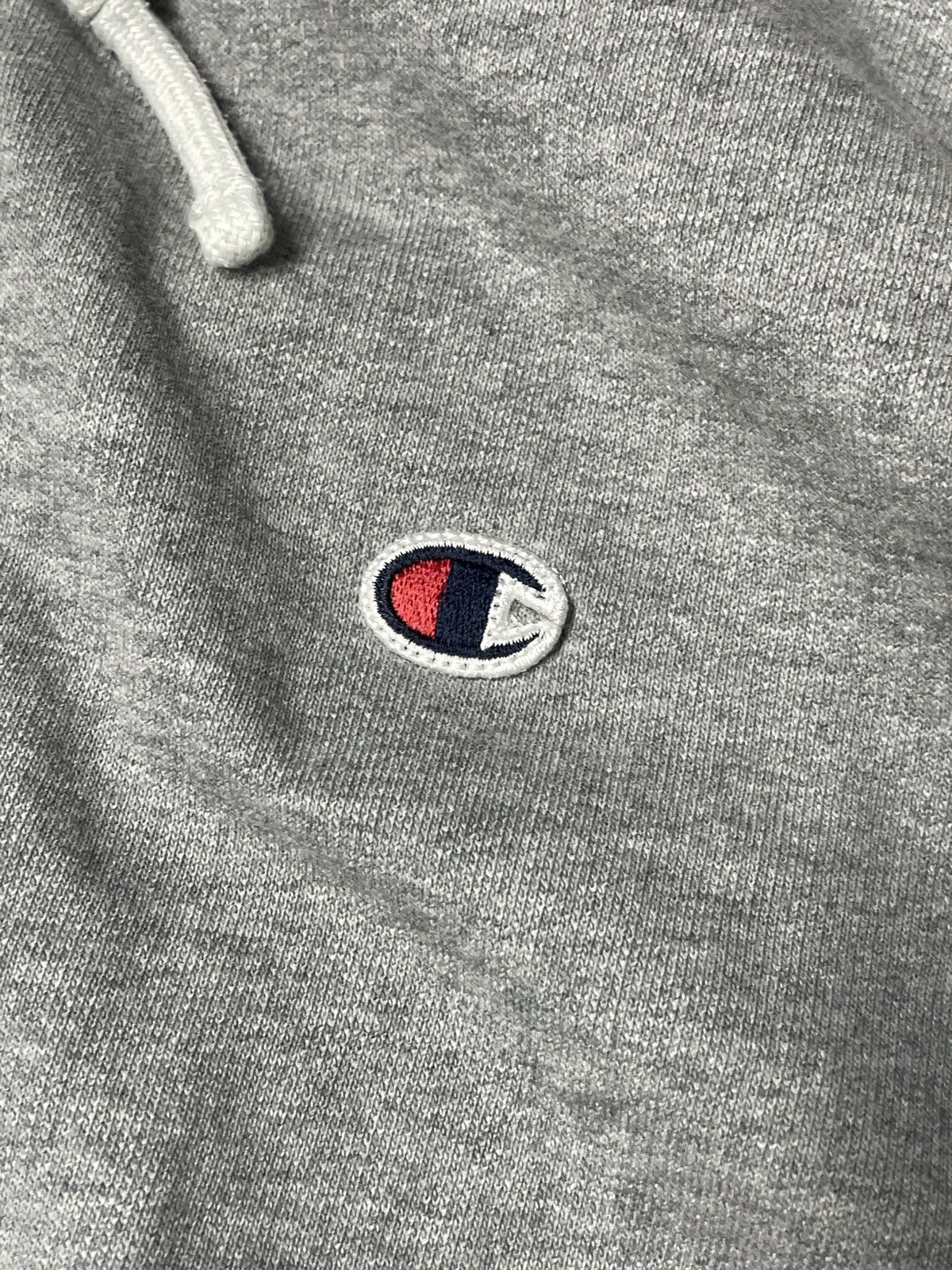 Champion Champion Vintage Y2K Hoodie Zip Rare Boxy Fit Size US S / EU 44-46 / 1 - 3 Thumbnail
