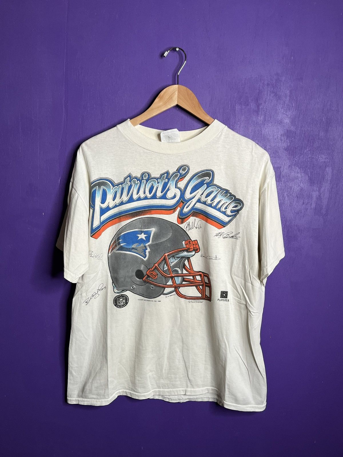 Vintage 1996 New England patriots signatures helmet t-shirt