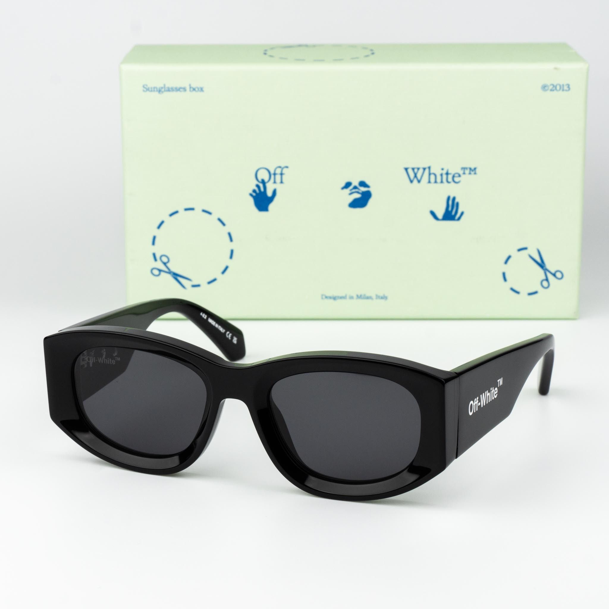 Off-White Off-White JOAN Sunglasses Cat Eye OERI041 1007 NEW AUTHENTIC Size ONE SIZE - 1 Thumbnail