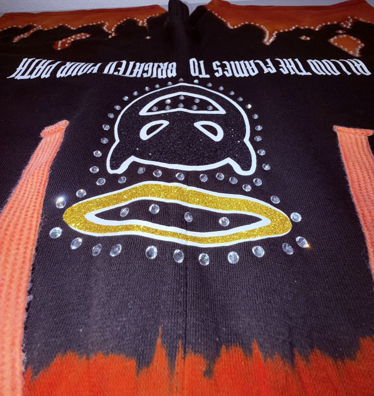 Other Horns & Halos “Allow The Flames To Brighten Your Path” Size US 32 / EU 48 - 3 Thumbnail