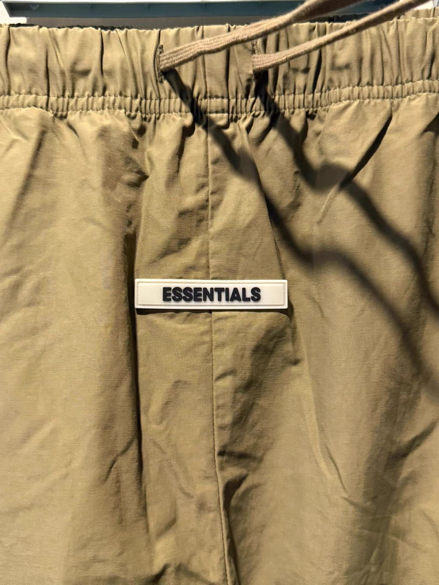 Fear of God Fear of God Essentials FW21 Track Pants in wheat brown Ｑ20 Size US 38 / EU 54 - 3 Thumbnail