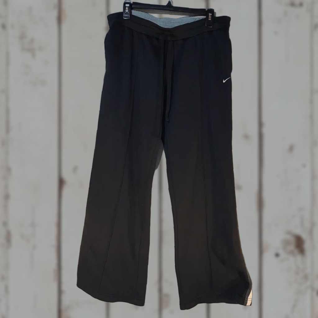 Nike Nike Athletic Pants Men XL Black Poly Drawstring Wide-Leg Sportswear Size US 36 / EU 52 - 1 Thumbnail