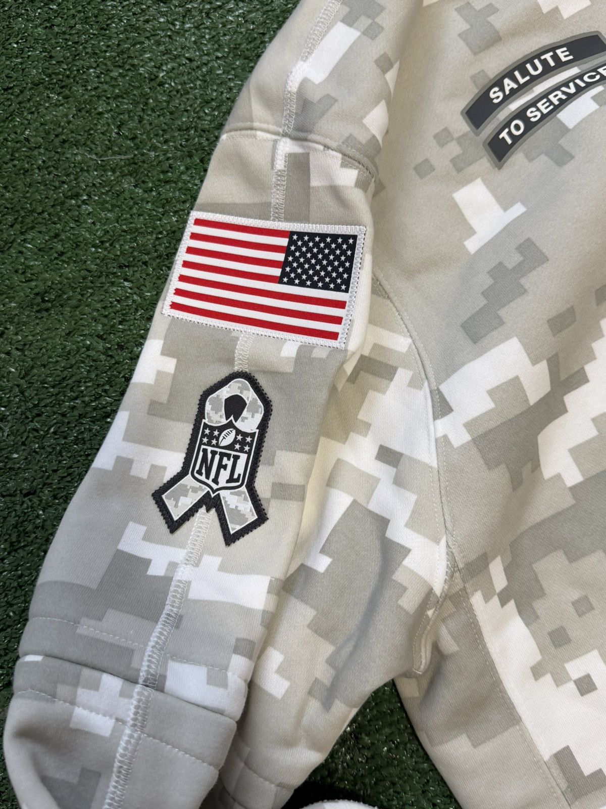 Nike Dallas Cowboys Arctic Camo 2024 Salute to Service Club Size US M / EU 48-50 / 2 - 3 Thumbnail
