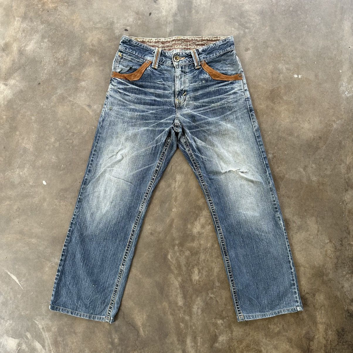 Japanese Brand Vintage Edwin Distressed Faded Denim Jean Pant W32 Size US 32 / EU 48 - 1 Thumbnail